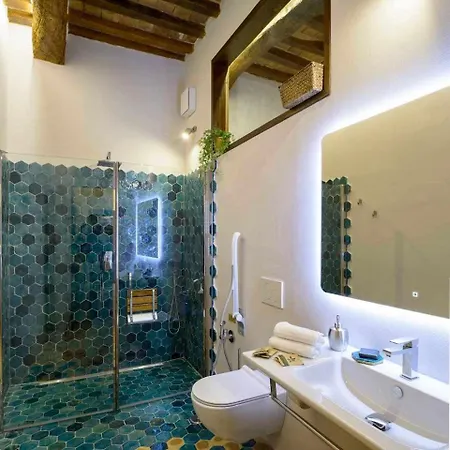 Domus Calzolari *