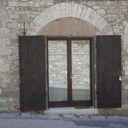 Domus Calzolari *